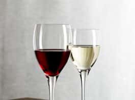 Drink some wine for a good cause!