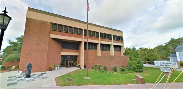 City Hall, Brooksville