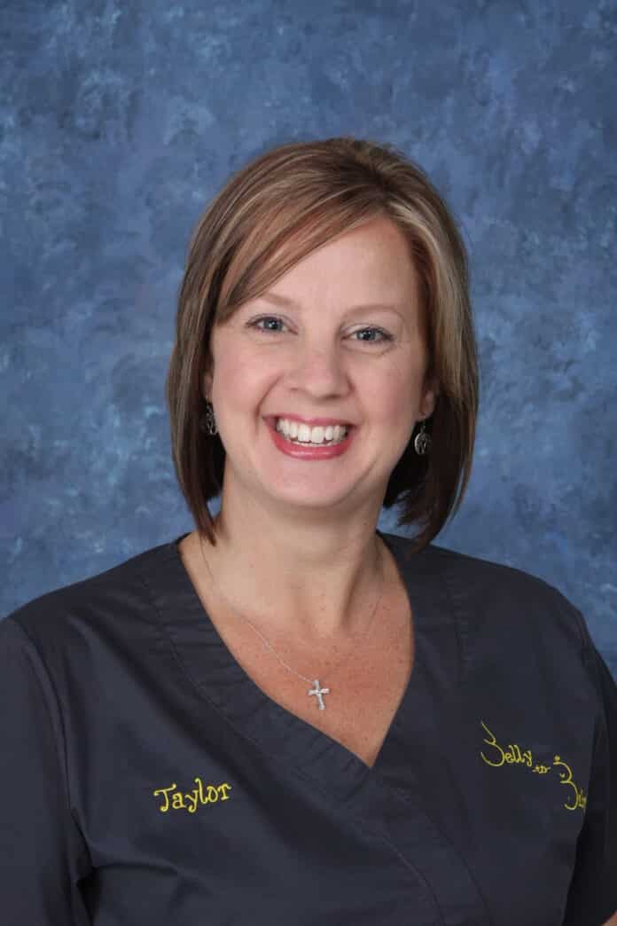 Taylor Theodore, CCC (Certified Childbirth Consultant)