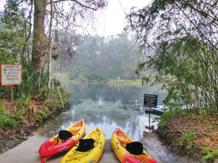 Weeki Wachee head spring kayak launch area