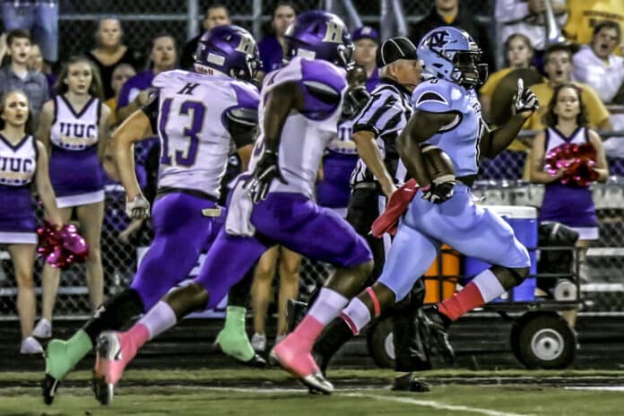 Kinyatah Morgan runs in a touchdown against the Leopards Fri Oct. 26, 2018.