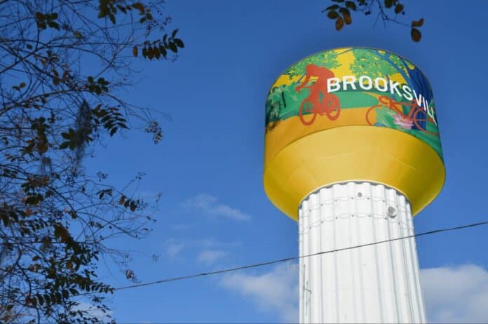 A proposed design of the Brooksville water tower