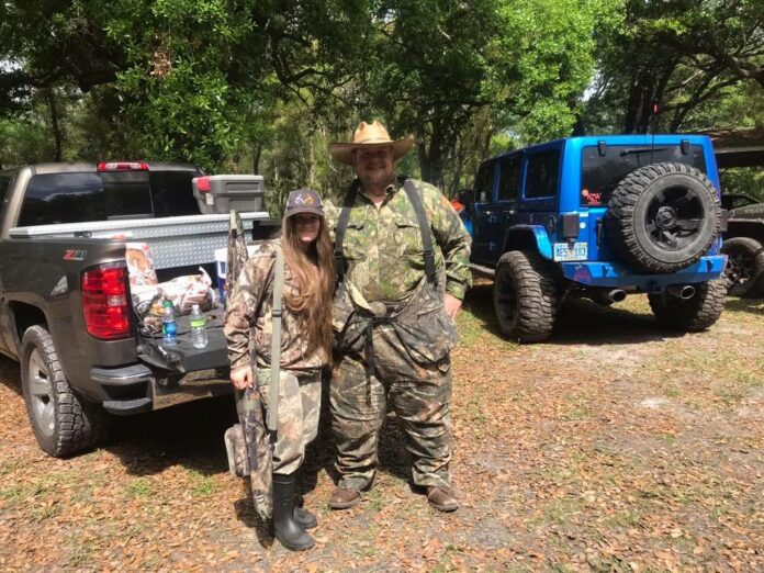 Toby and his asigned youth huntress, 13yo Megan Kinsman at the FWC Youth Turkey Hunt