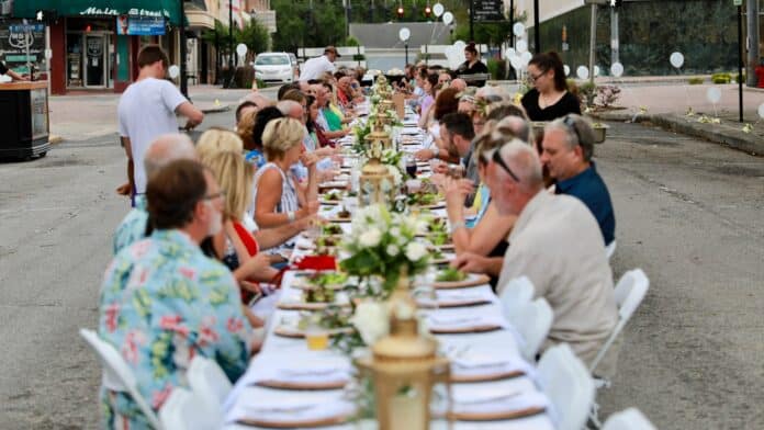 Dining Under The Stars on Main Street - 2019 Inaugural Farm to Table Fundraiser hosted by MFCS, Inc. Children’s Advocacy Center of Hernando County. Photos courtesy of Trevor Barlow, Monocle Design Solutions.