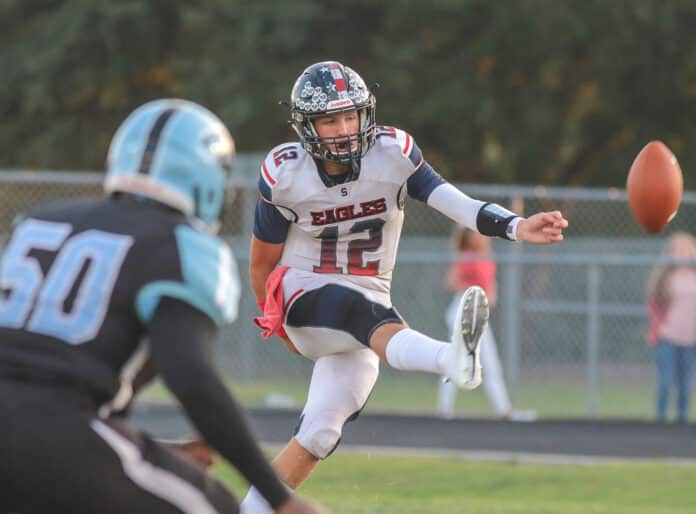 The most anticipated match up for two teams begin. Eagles Alex O’Rourke kicks it off.