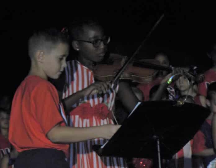 (L-R) Jeffrey Frazier, Jaël Pierre