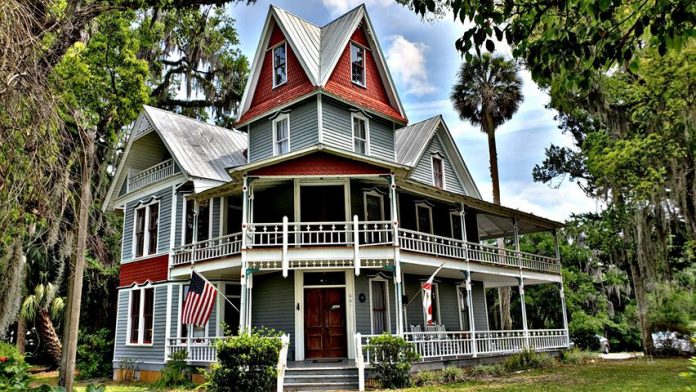 May Stringer House, photo by Jesse Lisk.jpg 