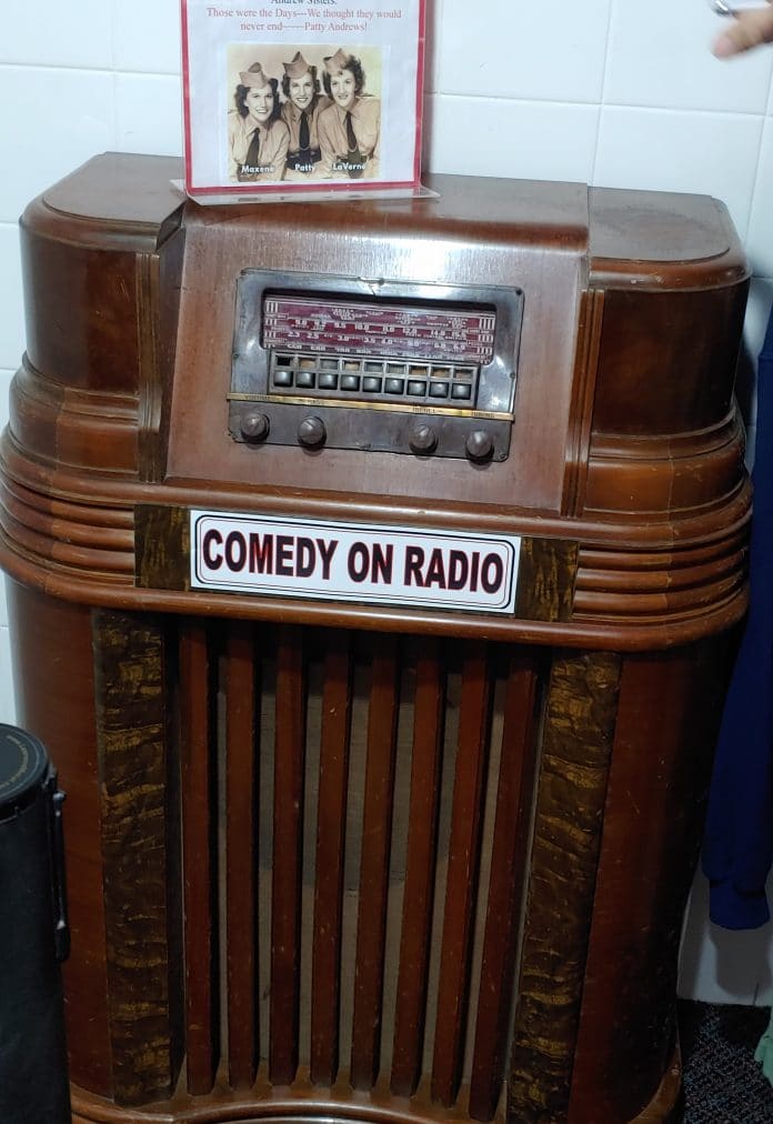 Authentic antique radio