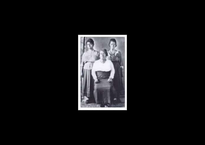 L- R: Estella O’Neal Blackson (her great aunt); Precious St. Clair O’Neal -  seated (her great grandmother), Lennie Pierce (Precious’ daughter) late 19th/early 20th century)