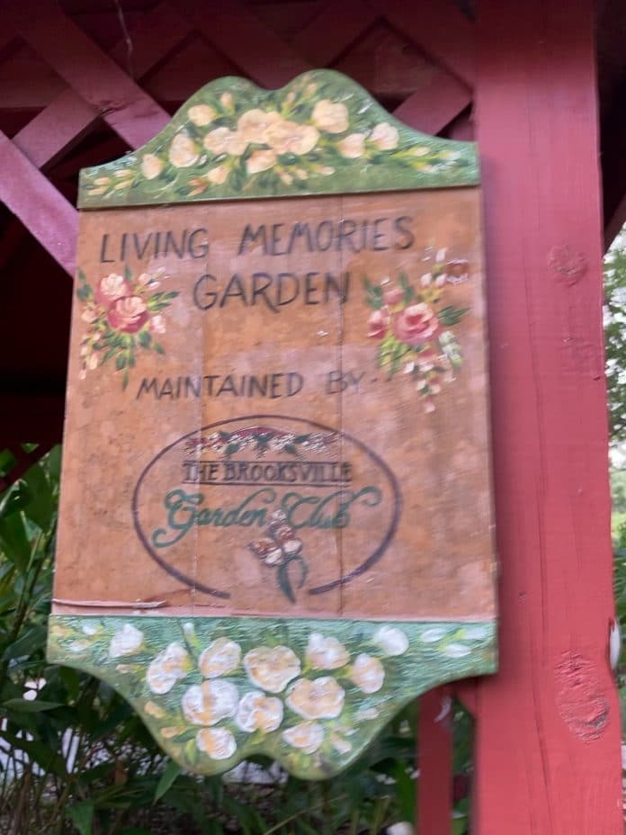 Brooksville Garden Club sign