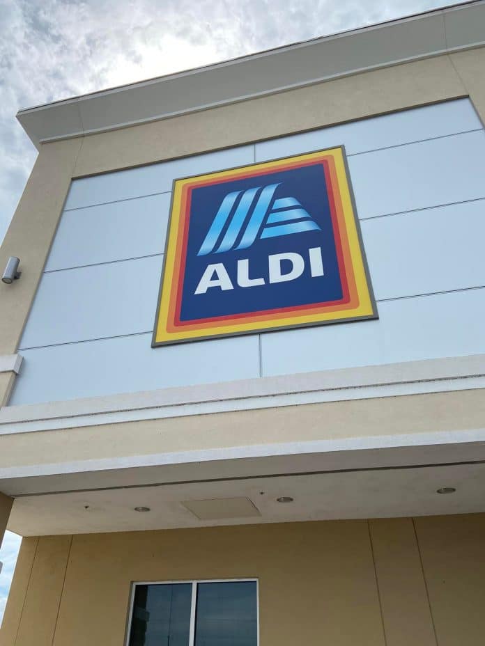 Aldi Logo - Photo by Patrick Hramika