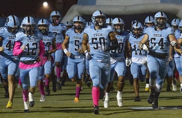 Nature Coast Technical entrance before Game against Land O’ Lakes. Photo by JOE DiCRISTOFALO