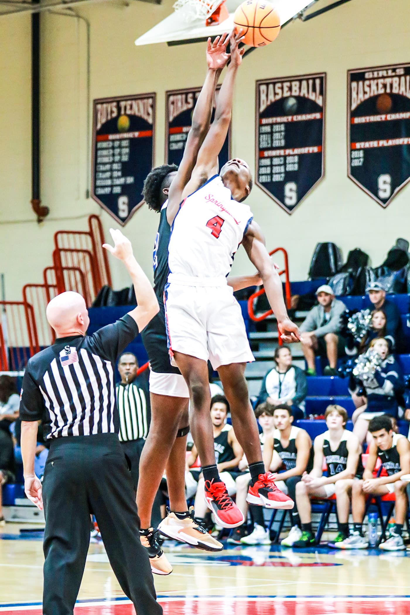 Cold Spring Harbor vs Locust Valley, Boys Basketball