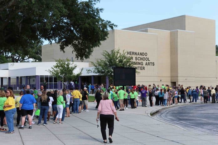 Crowds gather outside of the Hernando County School Board Meeting on May 30th. Photo by Mark Stone.