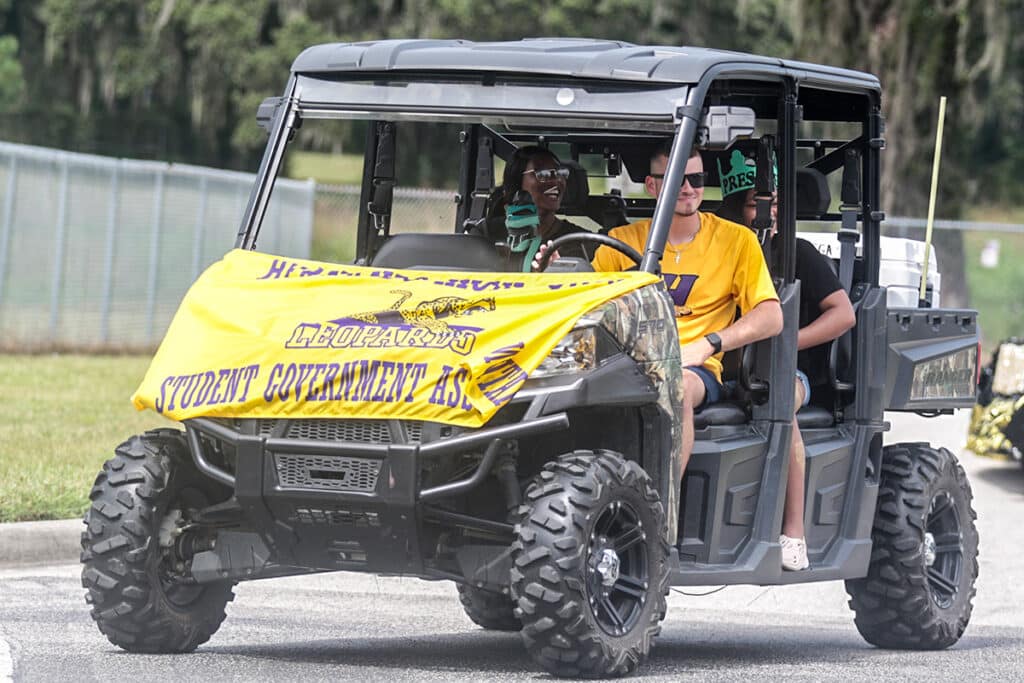 Hernando High Homecoming Parade 2023. [Credit: Cheryl Clanton]