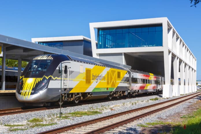 West Palm Beach, United States - November 14, 2022: Brightline private inter-city rail train at West Palm Beach railway station in Florida, United States. Credit: Markus Mainka - stock.adobe.com