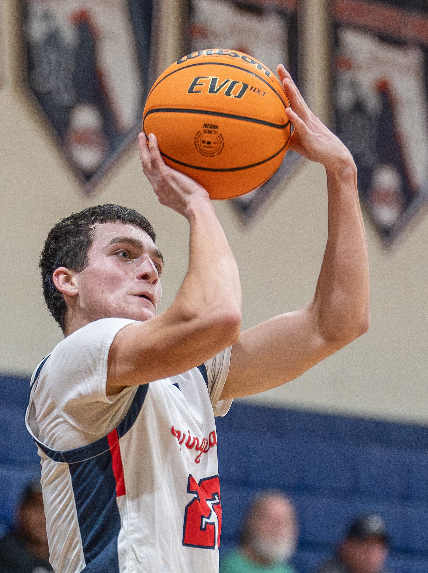 Springstead High's ,22, Adrian D’Acunto lines up a three point shot in Tuesday night’s game against visiting Lecanto High. Photo by Joe DiCristofalo