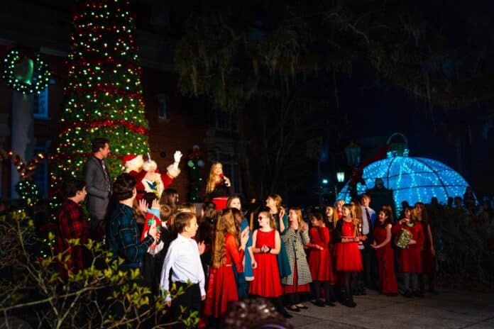 Brooksville Main Street Christmas Tree Lighting 2022. Credit: Tetralite Studios