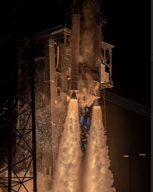 Vulcan’s powerful new engines lift the rocket into orbit. Photo: TJ Waller / FMN