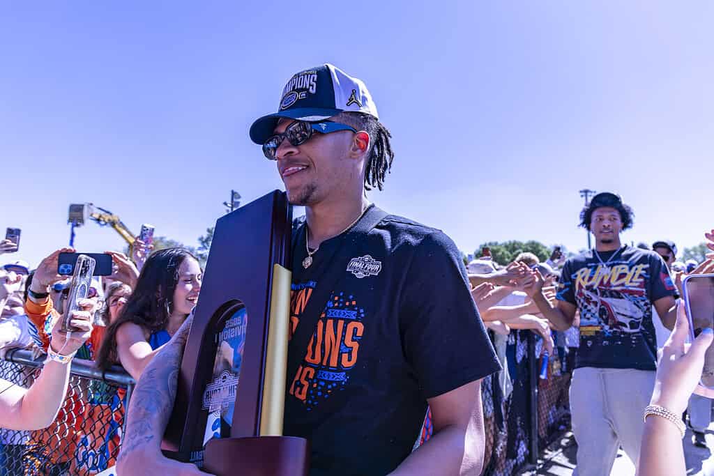 Will Richard high-fives fans during the Championship Rally on Flavet Field in Gainesville, Fla., on Tuesday, April 8, 2025. (Photo by Hanna Maglio)