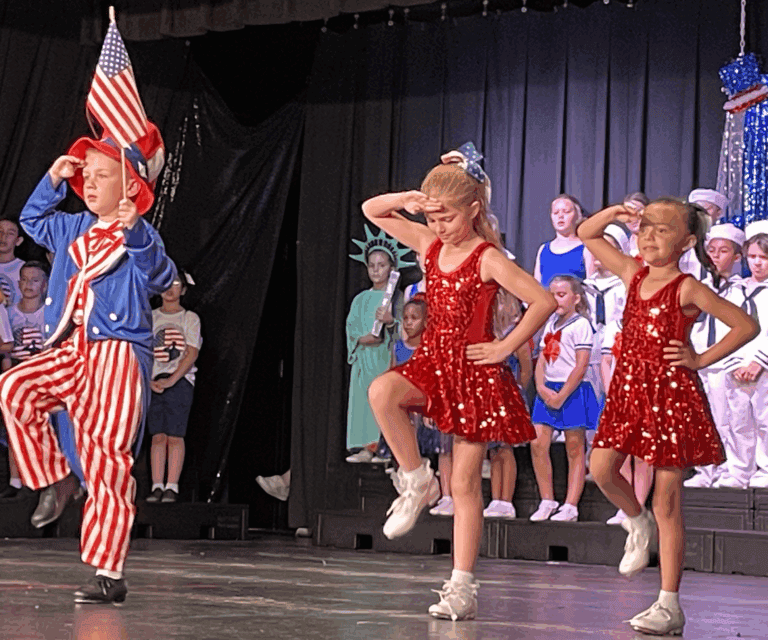 Chocachatti Elementary Second Graders Display Their Skill and Patriotism
